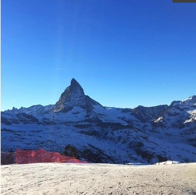 Haus Valaisia - Randa Bei Zermatt Apartment Bagian luar foto